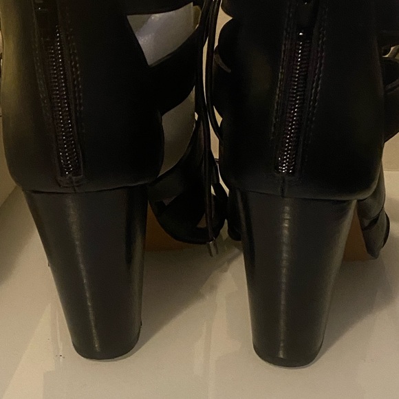 Brand New Torrid Caged Heels Black Strappy Lace Up Gladiator Heeled Sandals Size - Picture 3 of 8